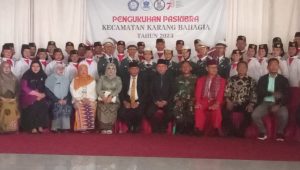 Keterangan gambar : aparatur Kecamatan dan Tikih masyarakat dalam upacara Hari jadi Kabupaten Bekasi ke- 73