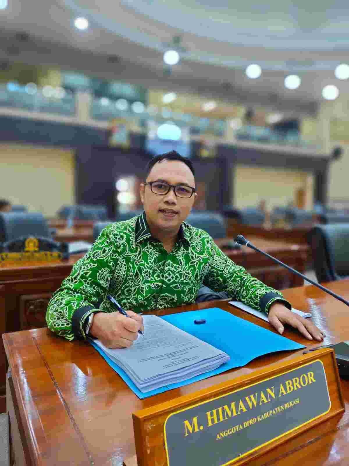 Keterangan gambar : Himawan Abror  Ketua Komisi II DPRD Kabupaten Bekasi 