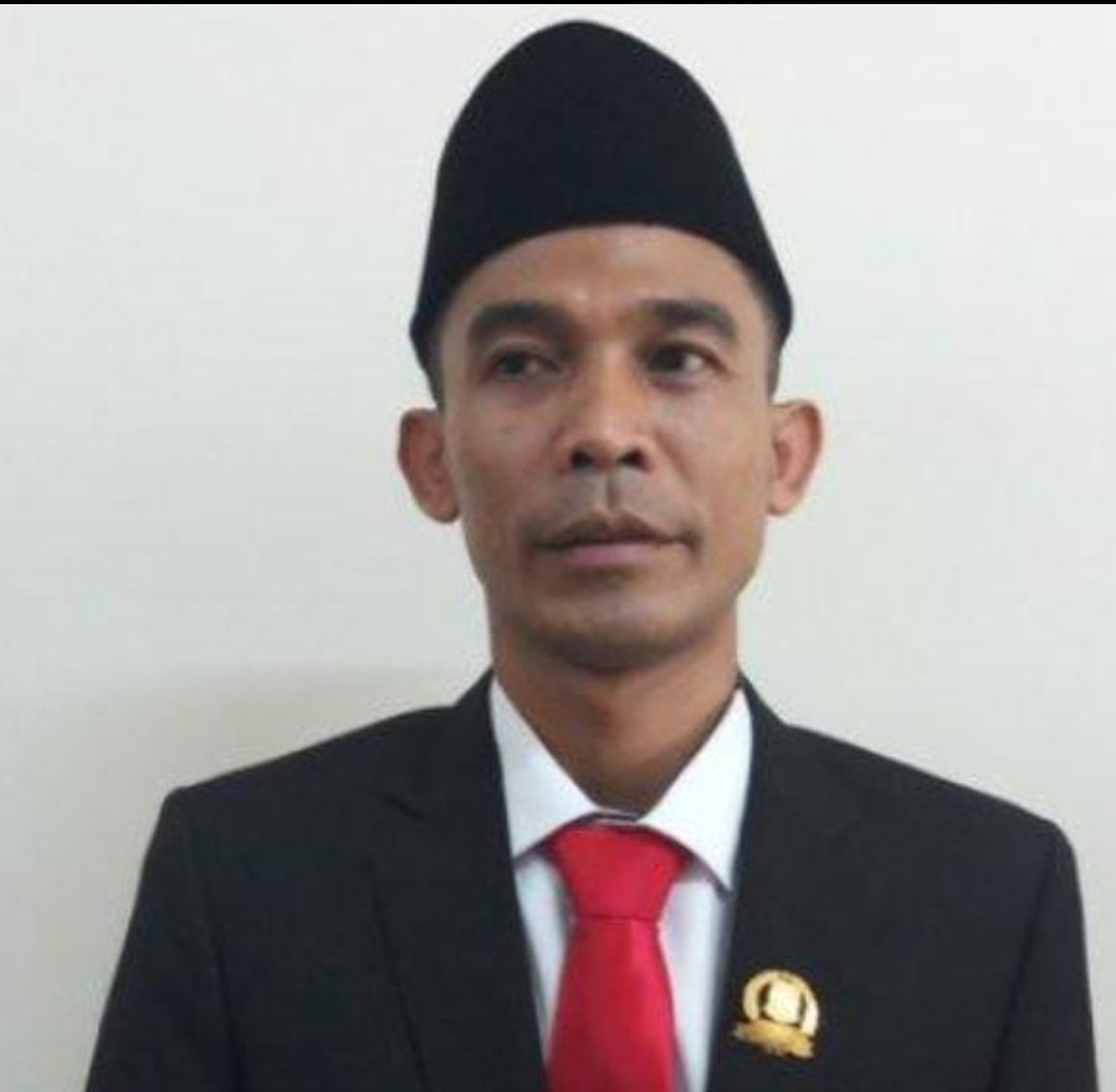 Keterangan Gambar : Budiono Anggota DPRD Kabupaten Bekasi 